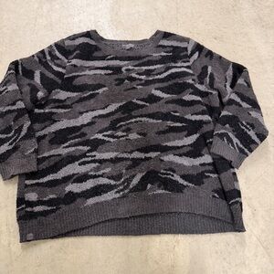 Barefoot Dreams Gray and Black Patterned Sweater